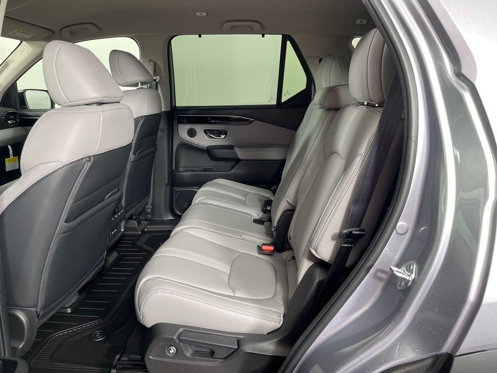 new 2025 Honda Pilot car, priced at $46,430