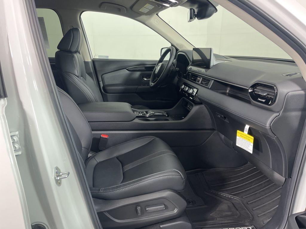 new 2026 Honda Passport car, priced at $47,355
