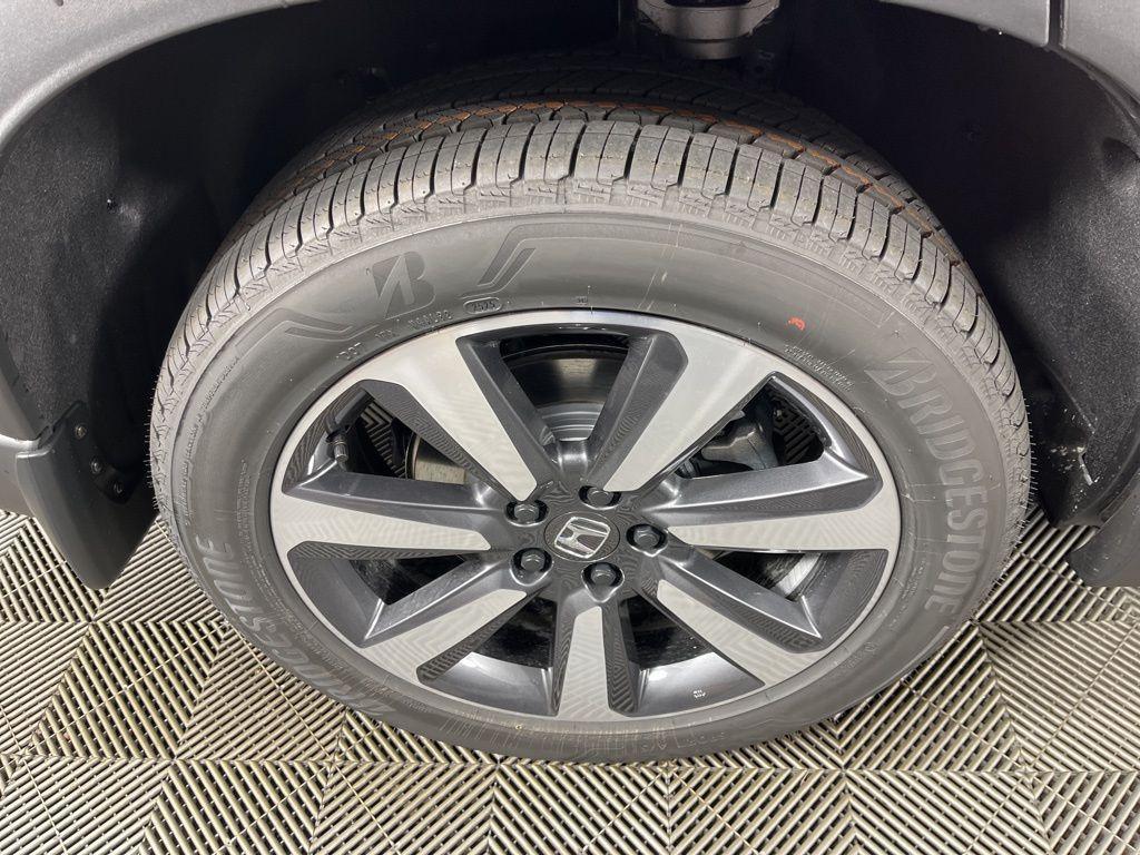 new 2025 Honda Pilot car, priced at $51,095