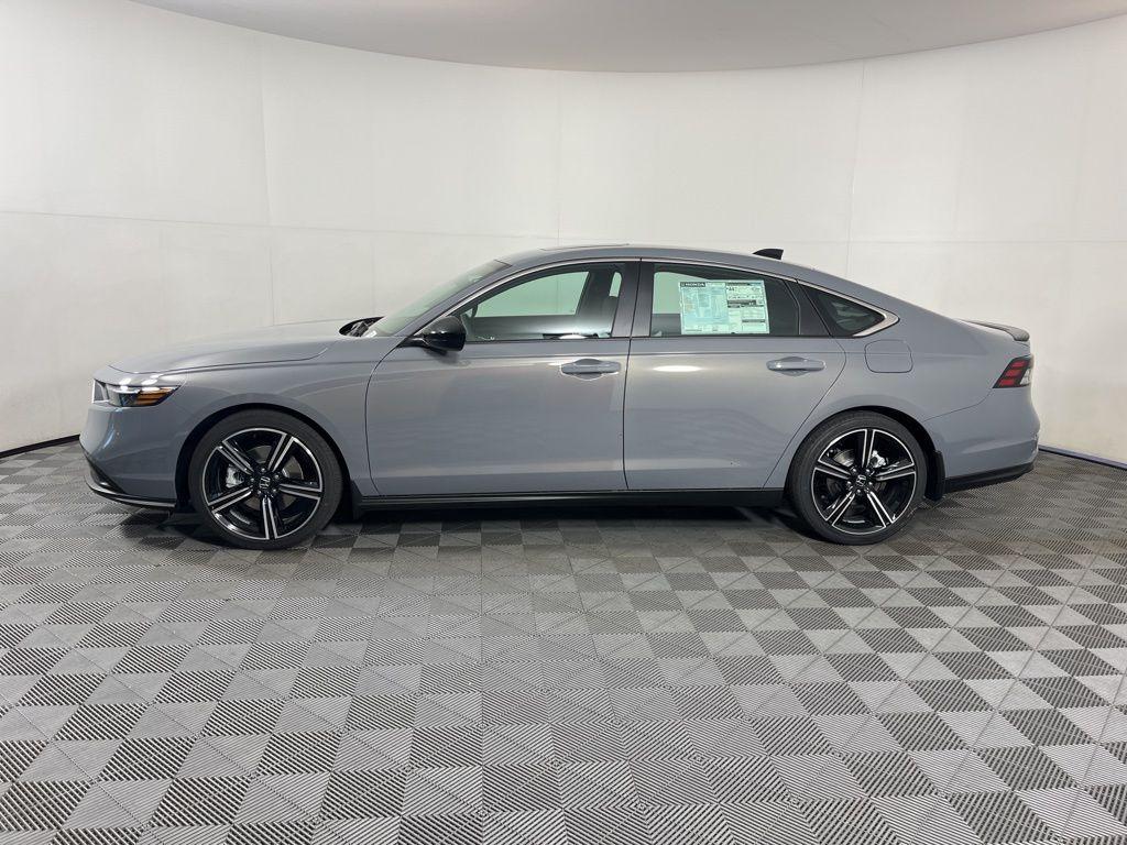new 2025 Honda Accord Hybrid car, priced at $34,054