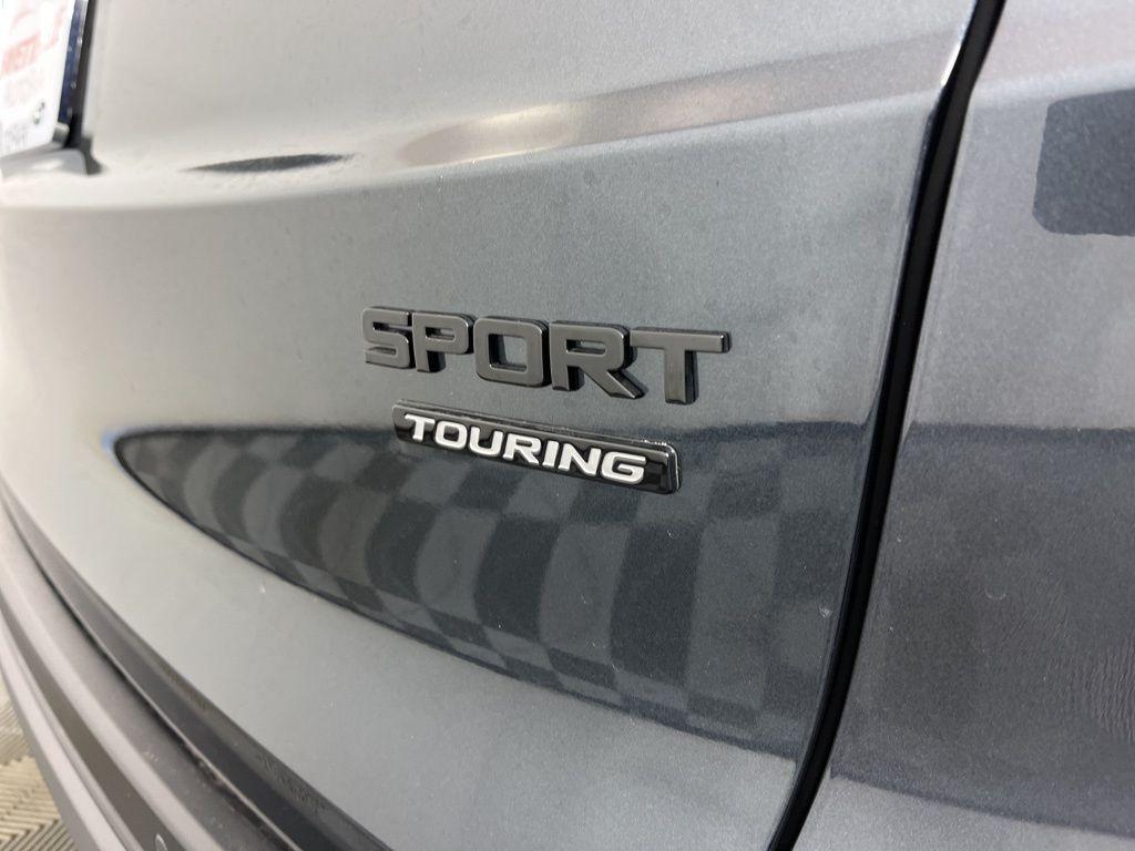 new 2026 Honda CR-V Hybrid car, priced at $43,700