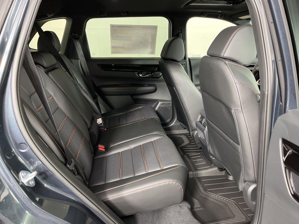 new 2026 Honda CR-V Hybrid car, priced at $43,700