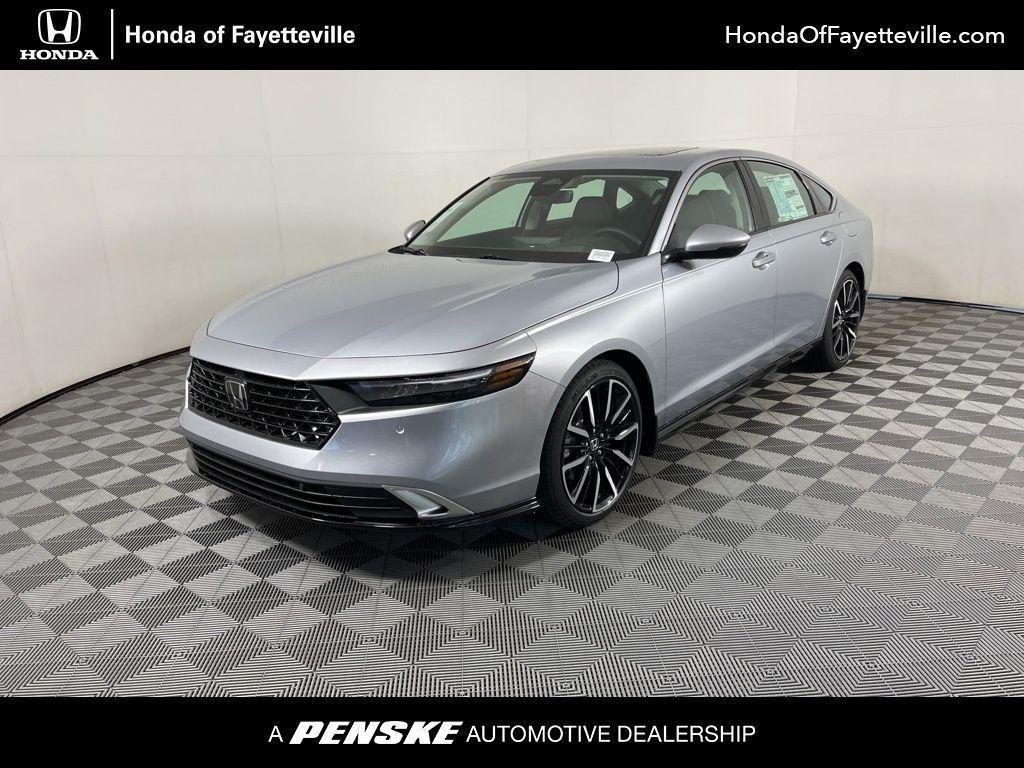 new 2025 Honda Accord Hybrid car, priced at $37,920