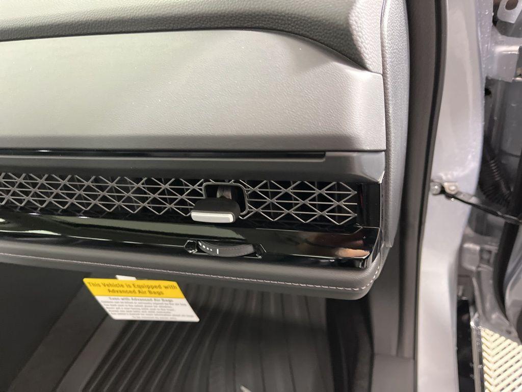 new 2025 Honda Accord Hybrid car, priced at $37,920