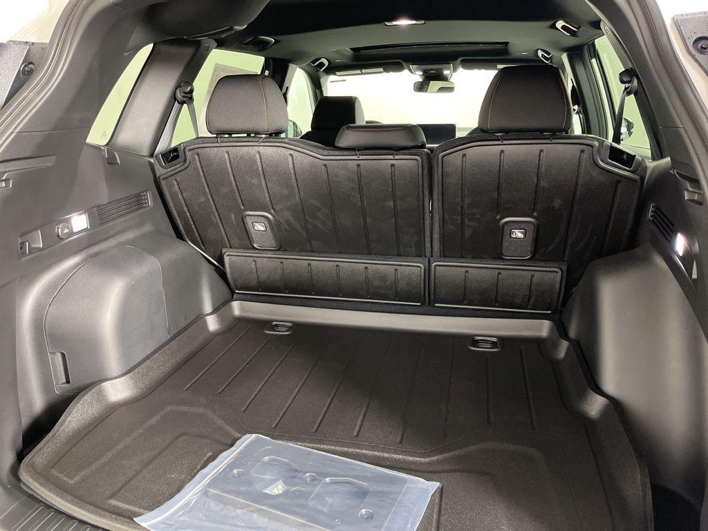 new 2026 Honda CR-V Hybrid car, priced at $40,705