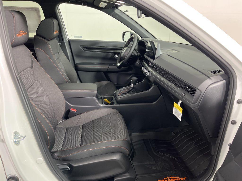 new 2026 Honda CR-V Hybrid car, priced at $40,705