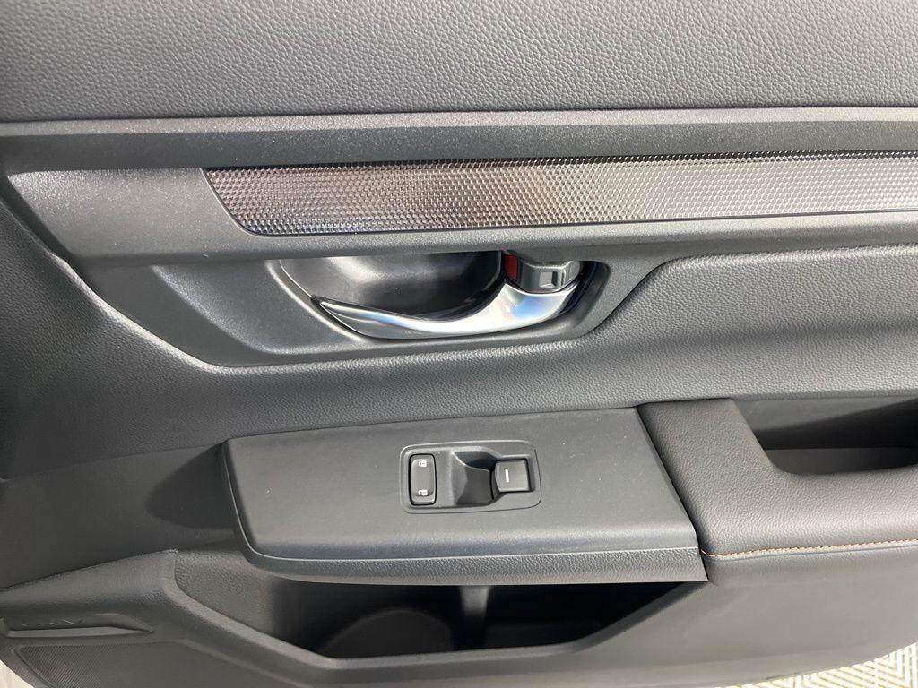 new 2026 Honda CR-V Hybrid car, priced at $40,705