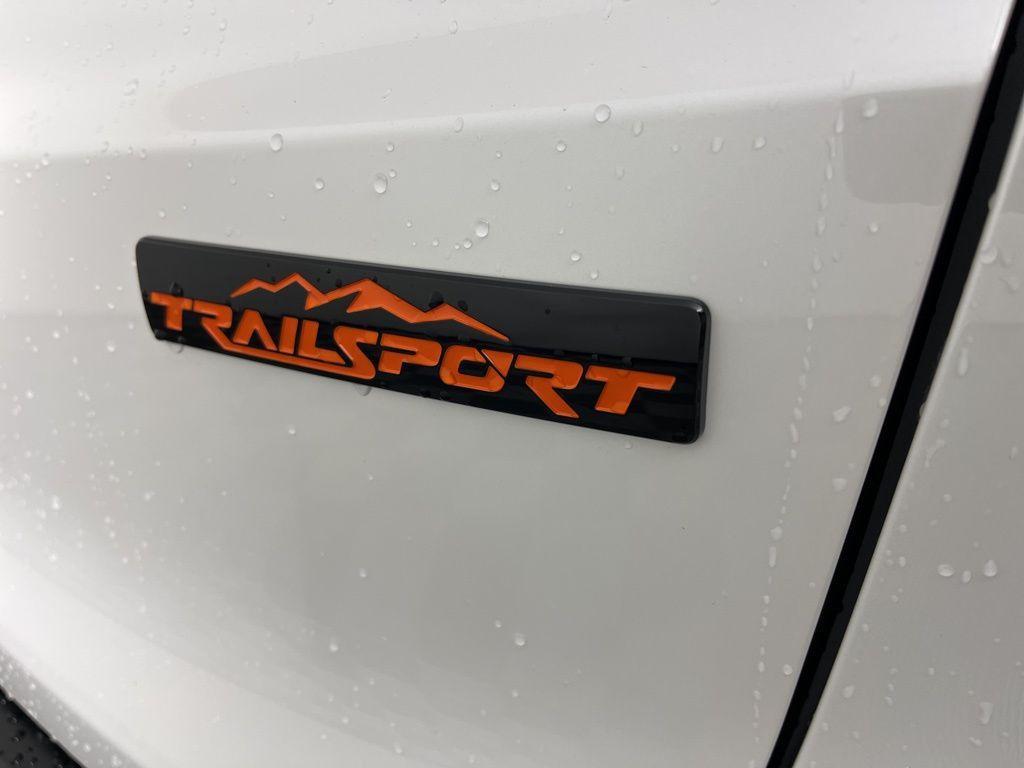 new 2026 Honda CR-V Hybrid car, priced at $40,705