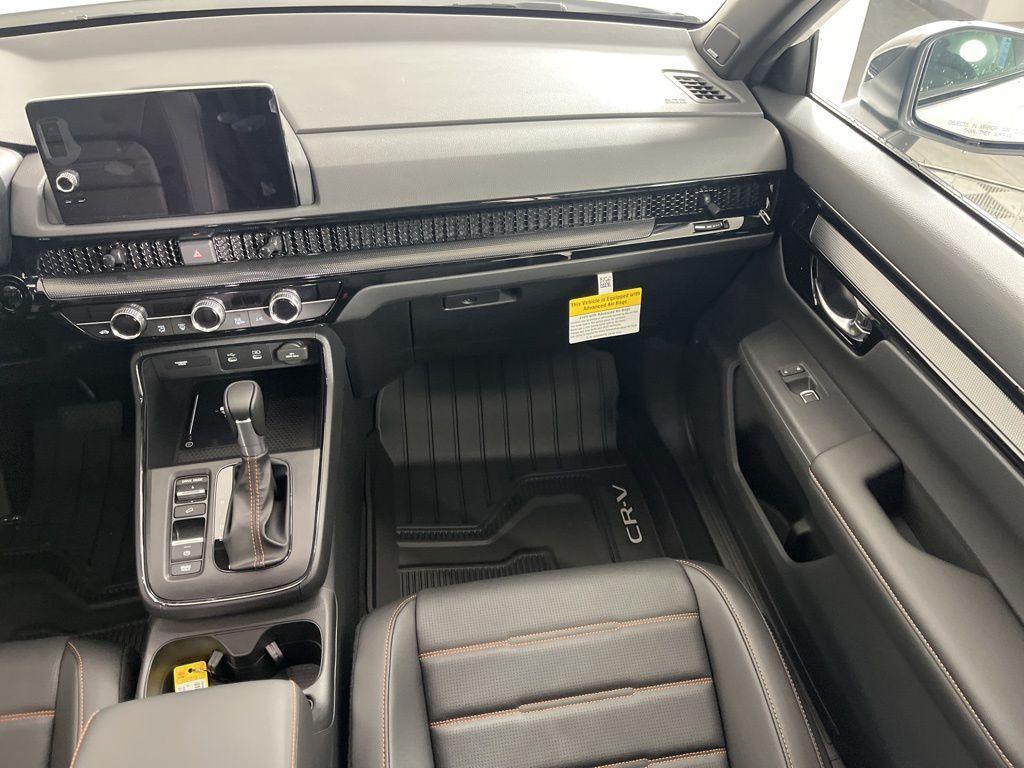 new 2026 Honda CR-V Hybrid car, priced at $44,155