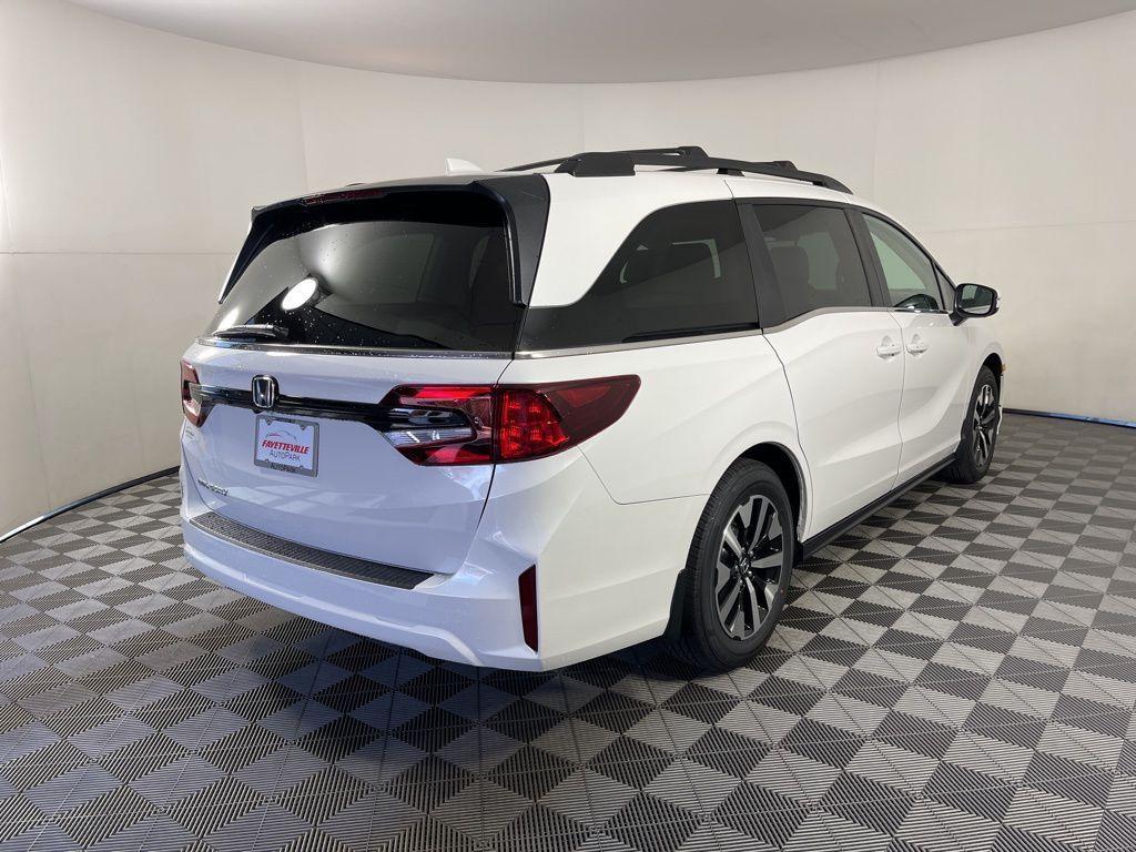 new 2026 Honda Odyssey car, priced at $45,340