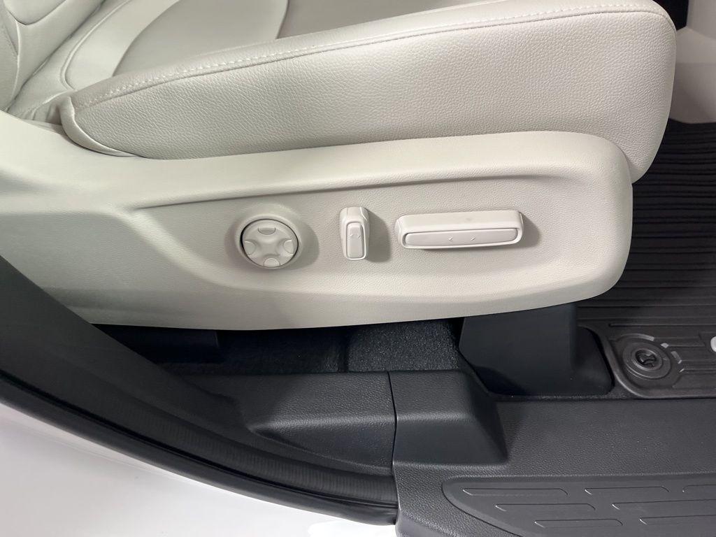 new 2026 Honda Odyssey car, priced at $45,340