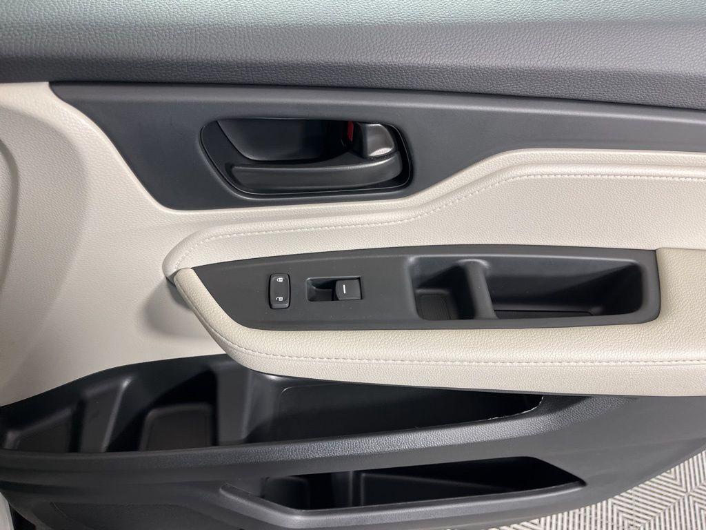 new 2026 Honda Odyssey car, priced at $45,340