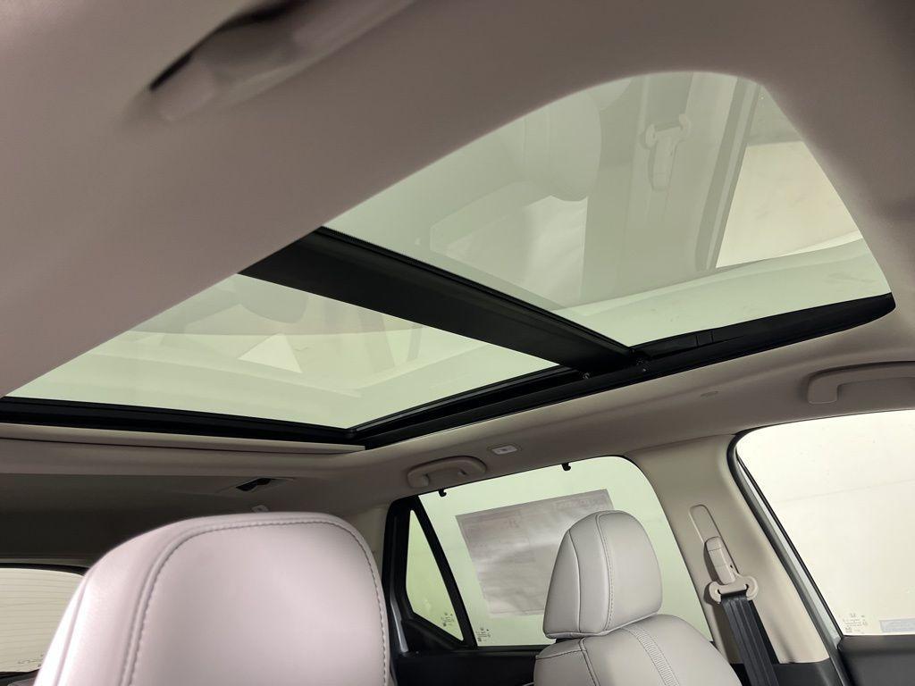 new 2025 Honda Pilot car, priced at $51,825