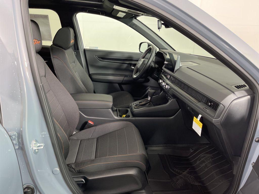 new 2026 Honda CR-V Hybrid car, priced at $40,705