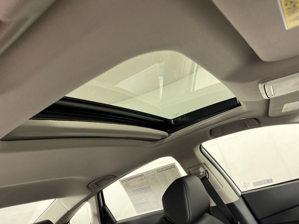 new 2025 Honda Accord Hybrid car, priced at $40,950
