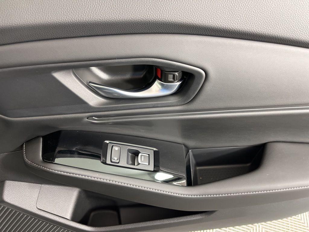 new 2025 Honda Accord Hybrid car, priced at $40,950