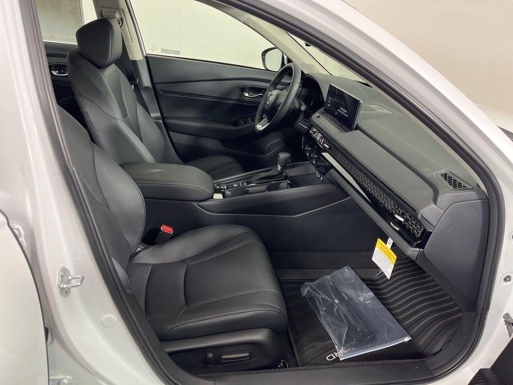 new 2025 Honda Accord Hybrid car, priced at $40,950