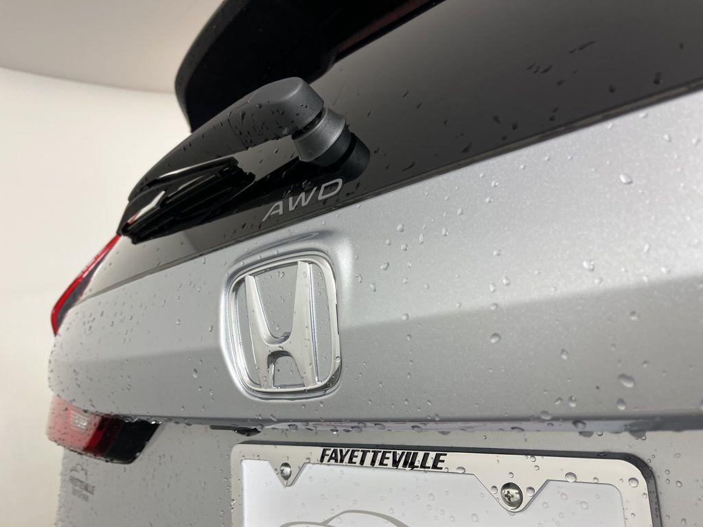 new 2025 Honda CR-V Hybrid car, priced at $36,683