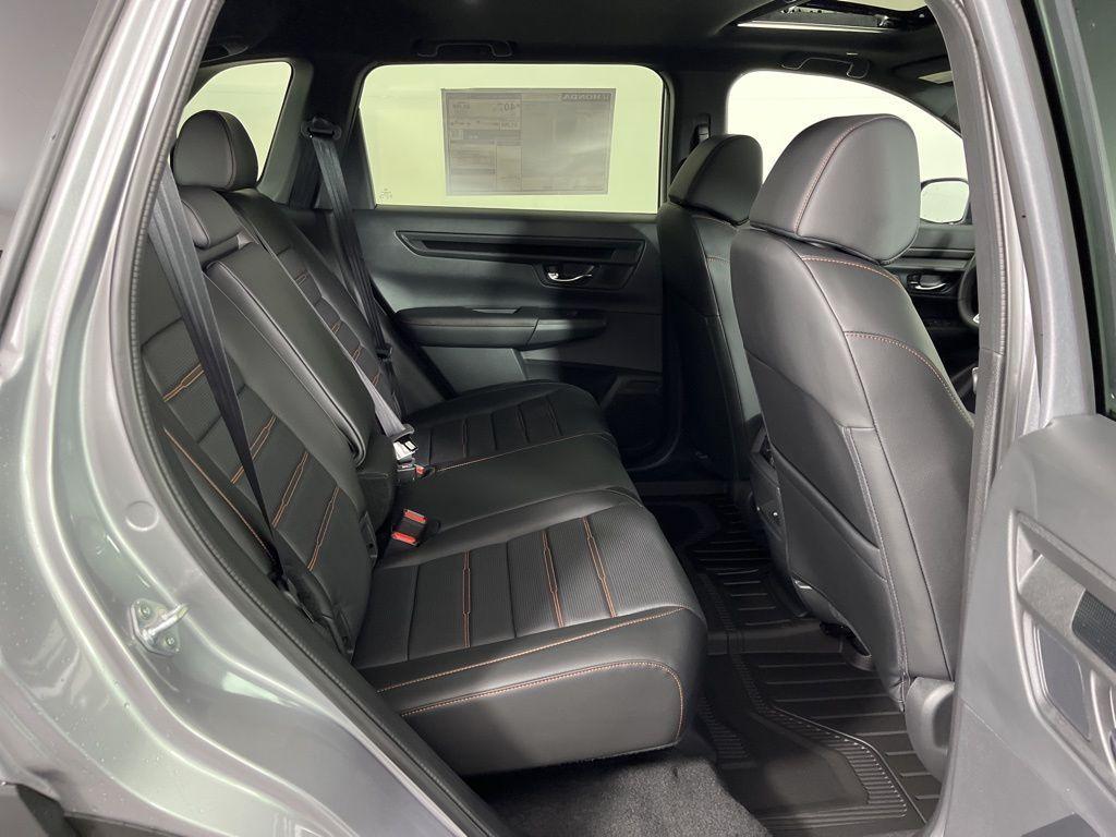 new 2026 Honda CR-V Hybrid car, priced at $40,175