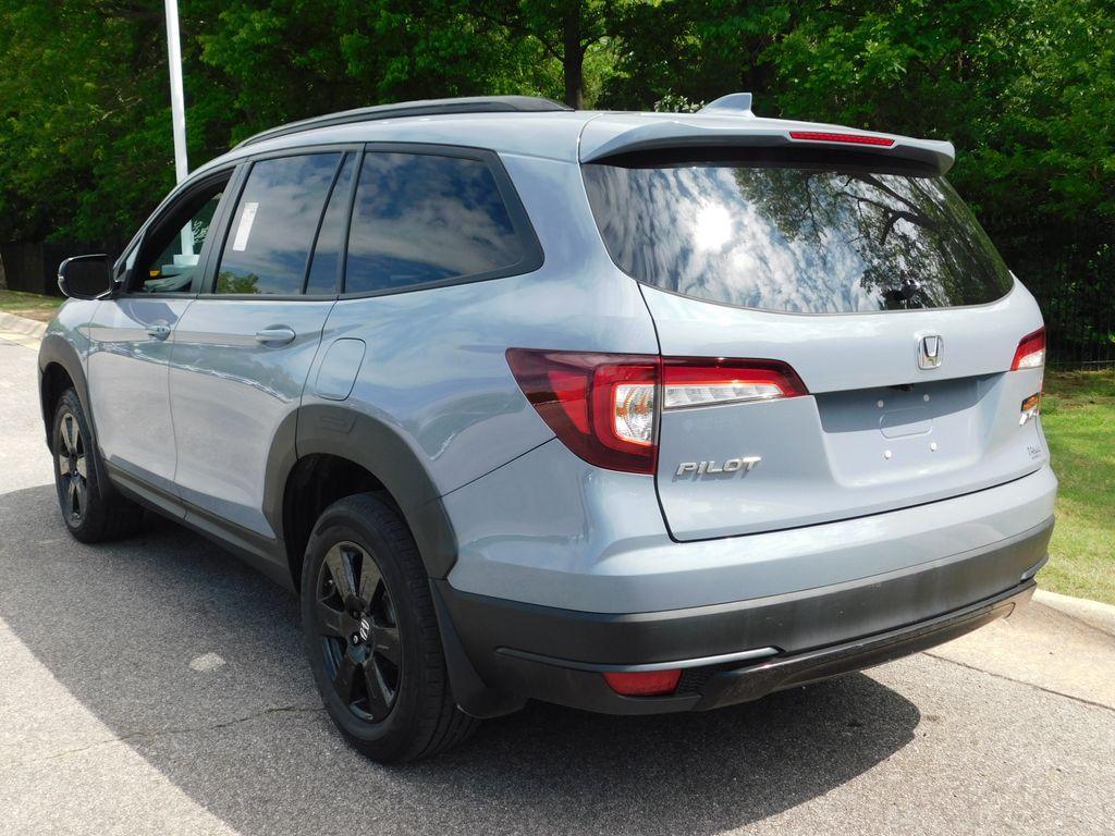 used 2022 Honda Pilot car, priced at $37,000