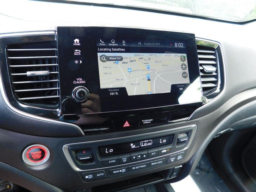 used 2022 Honda Pilot car, priced at $37,000
