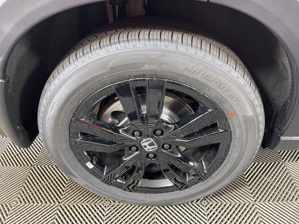 new 2026 Honda HR-V car, priced at $31,405