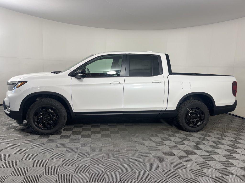 new 2025 Honda Ridgeline car, priced at $49,185