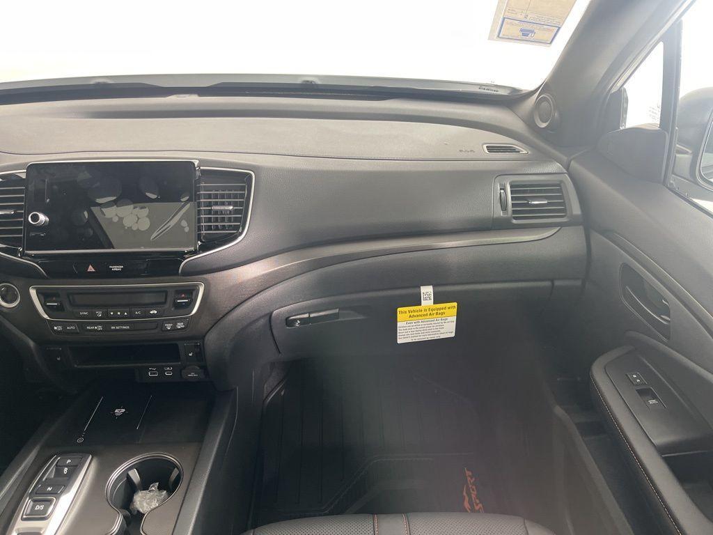 new 2025 Honda Ridgeline car, priced at $49,185