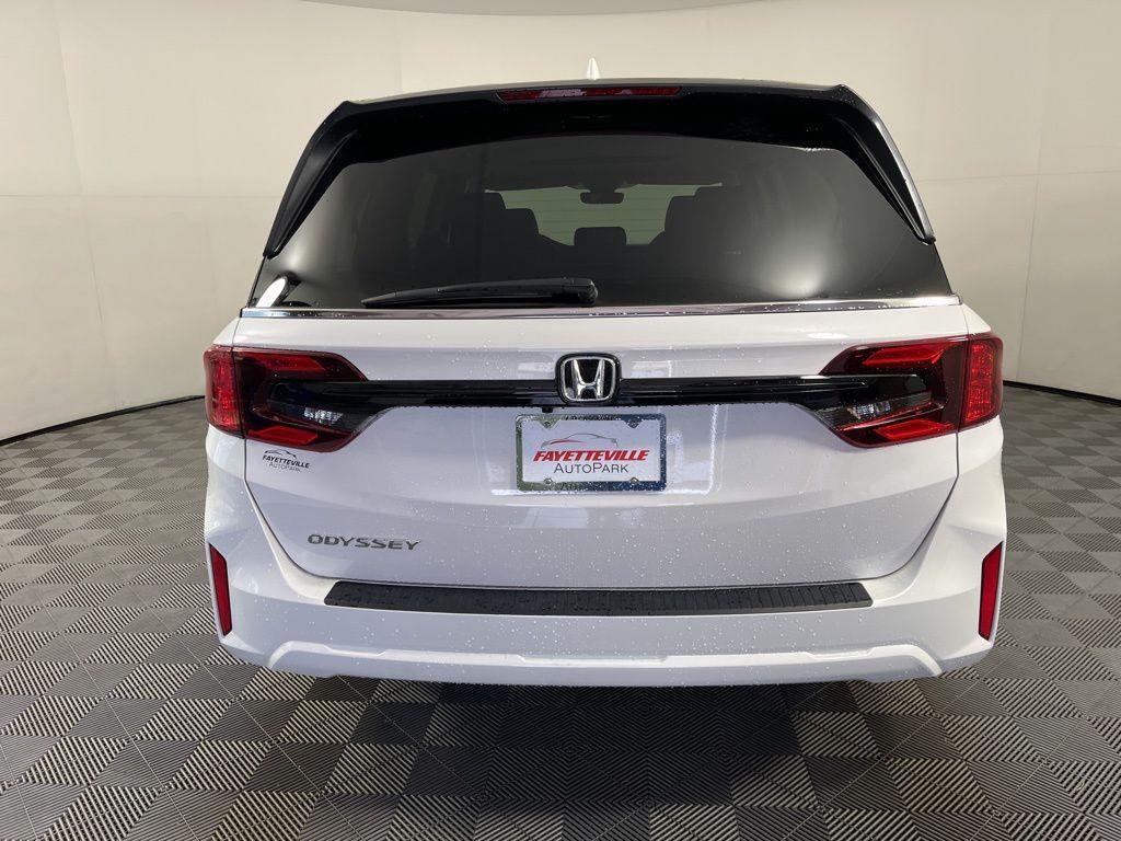 new 2026 Honda Odyssey car, priced at $44,745
