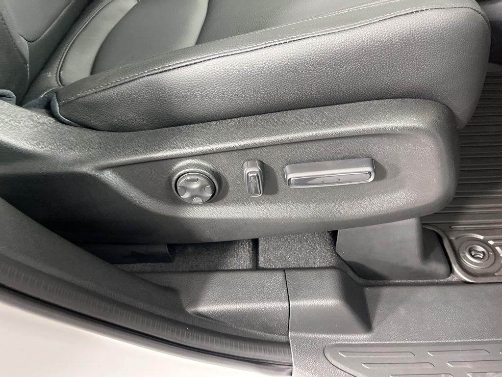 new 2026 Honda Odyssey car, priced at $44,745