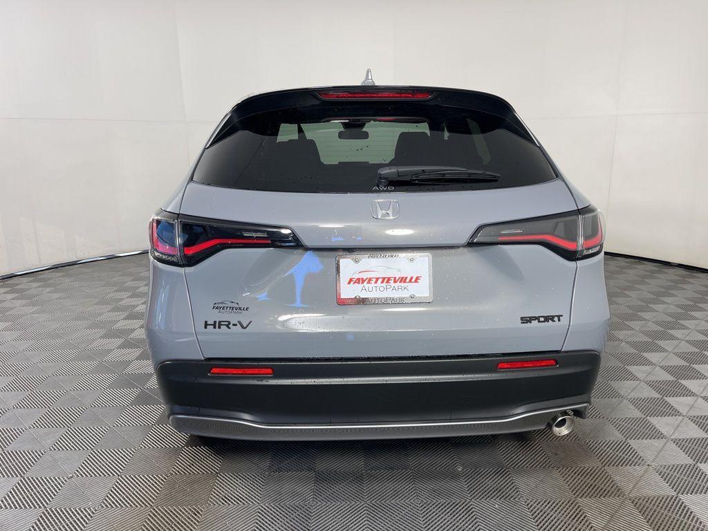 new 2026 Honda HR-V car, priced at $31,405