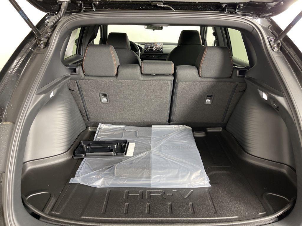 new 2025 Honda HR-V car, priced at $28,183