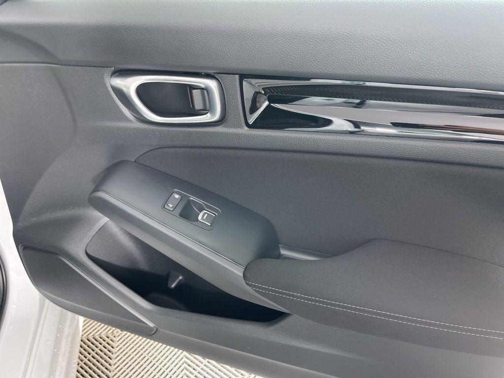 new 2026 Honda Civic Hybrid car, priced at $30,945