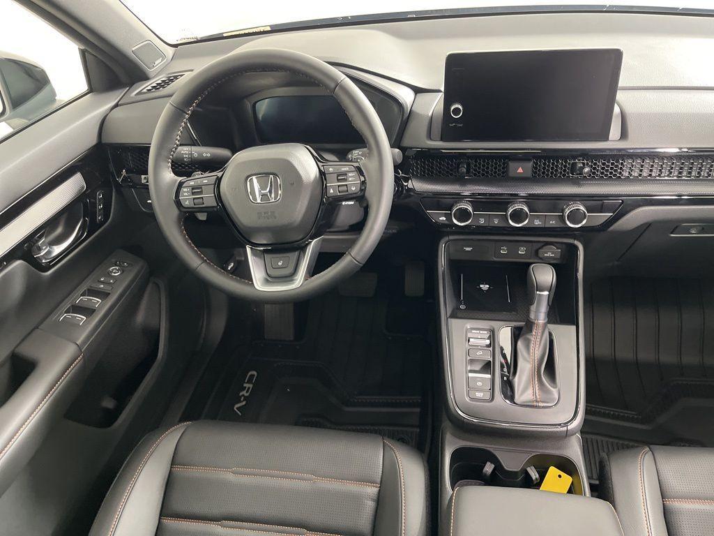 new 2026 Honda CR-V Hybrid car, priced at $43,645