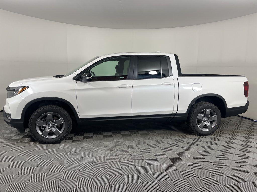 new 2025 Honda Ridgeline car, priced at $47,285