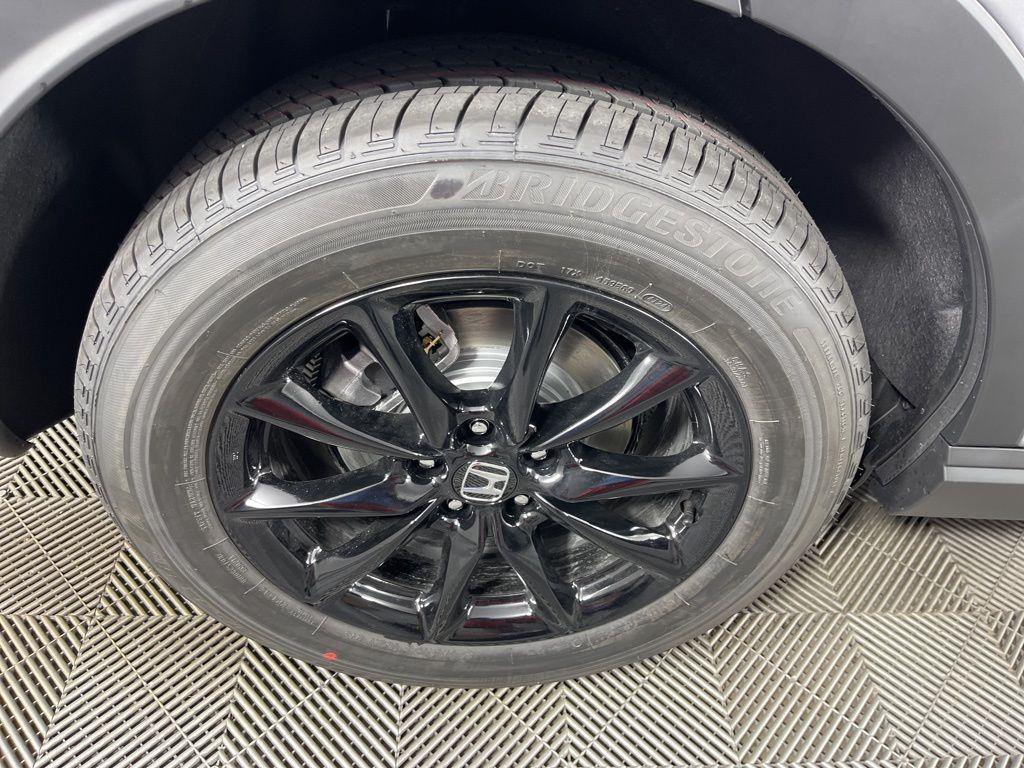 new 2026 Honda CR-V Hybrid car, priced at $38,500