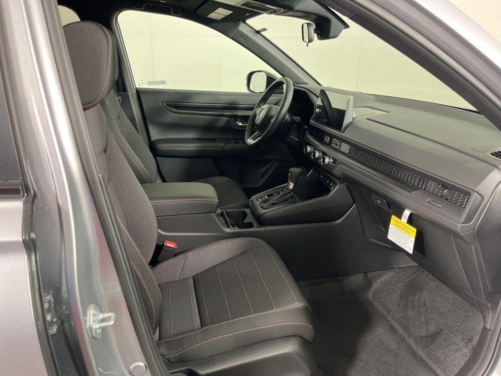 new 2026 Honda CR-V Hybrid car, priced at $38,500