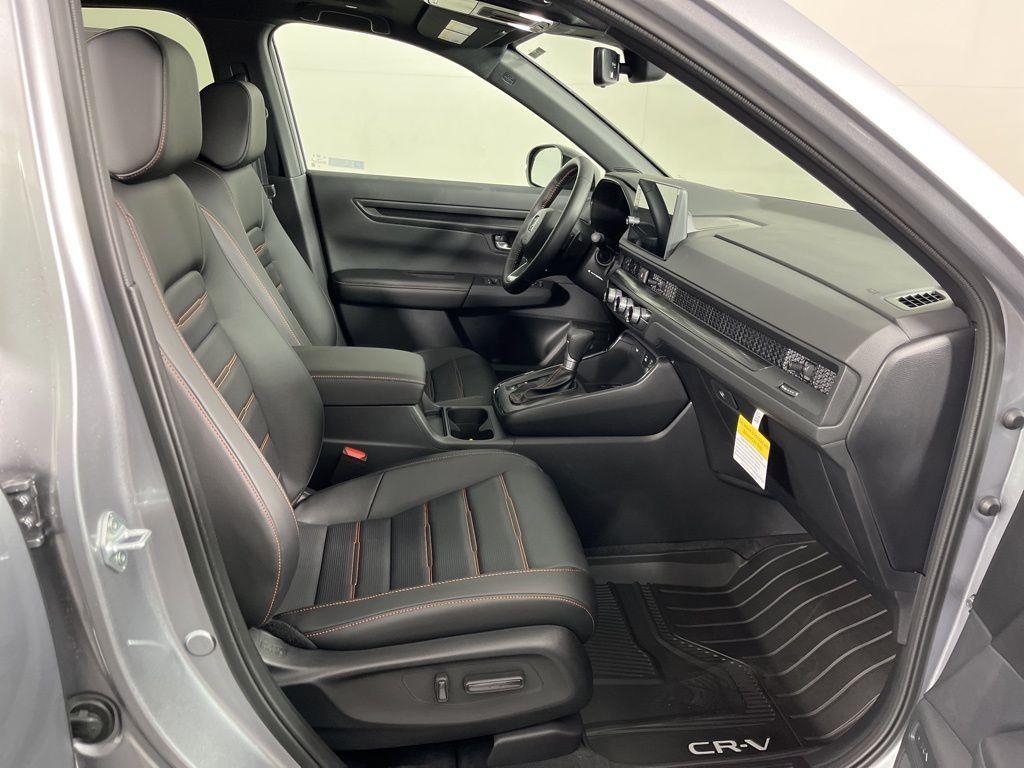 new 2026 Honda CR-V Hybrid car, priced at $38,406