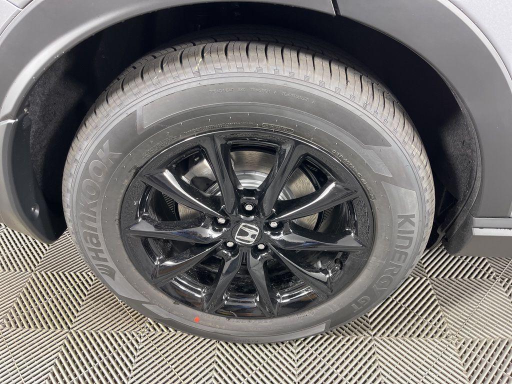 new 2026 Honda CR-V Hybrid car, priced at $38,406