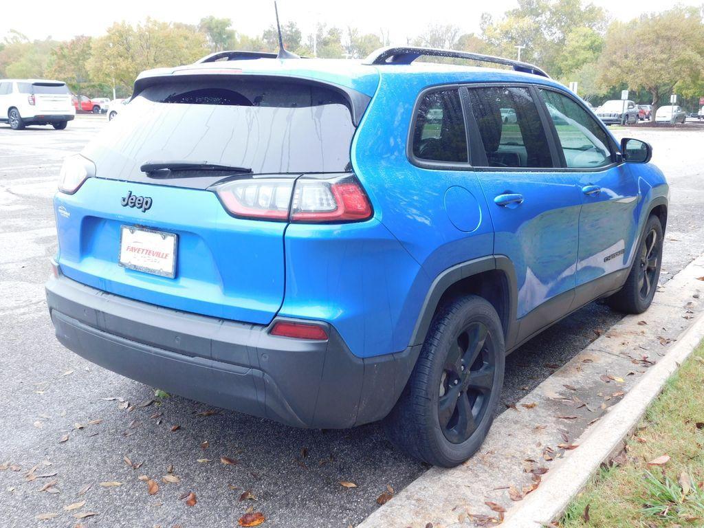 used 2020 Jeep Cherokee car, priced at $15,997