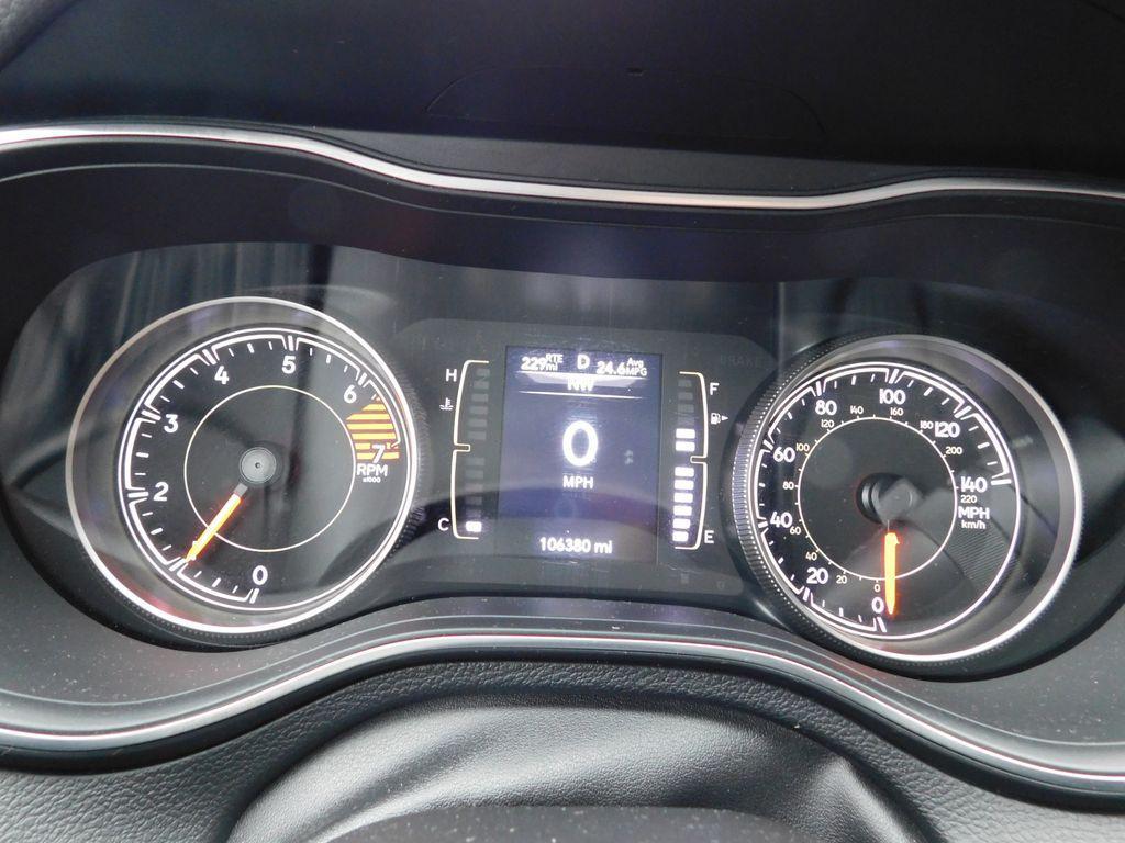 used 2020 Jeep Cherokee car, priced at $15,997