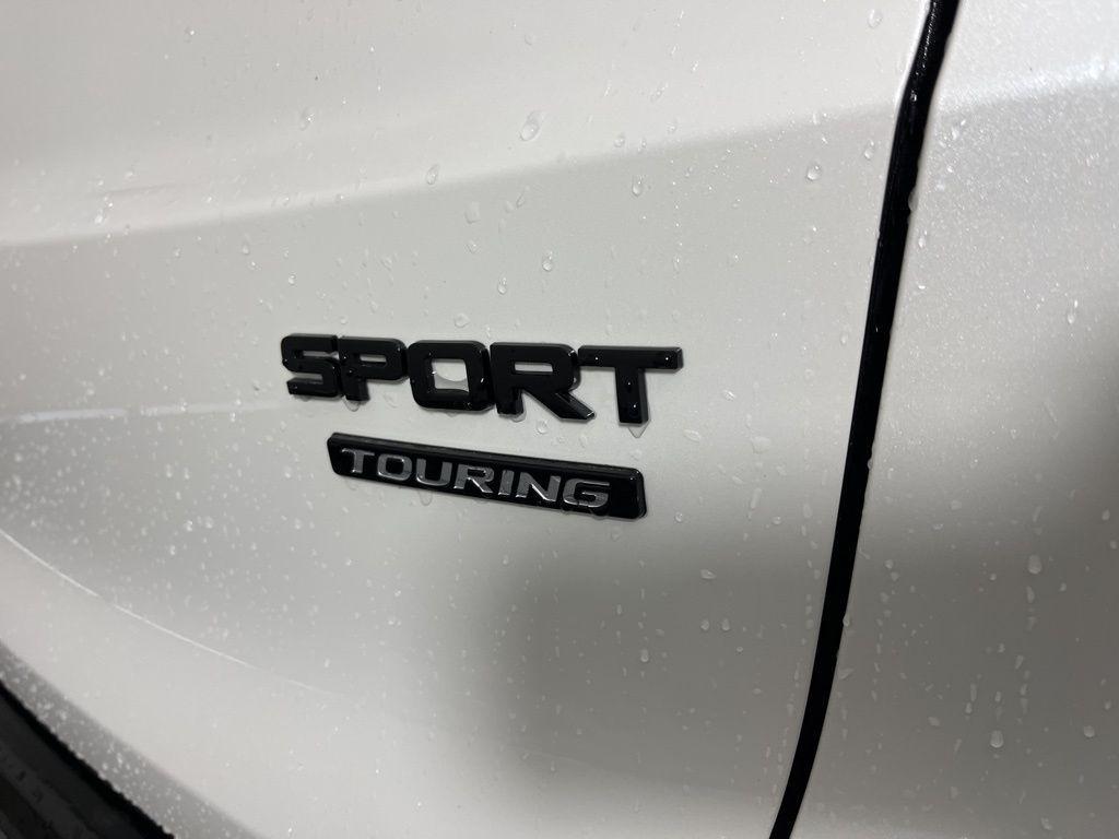 new 2026 Honda CR-V Hybrid car, priced at $44,155