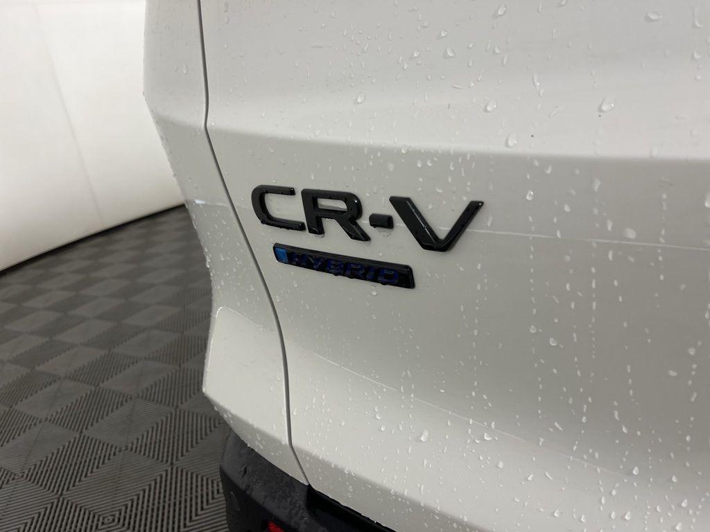 new 2026 Honda CR-V Hybrid car, priced at $44,155