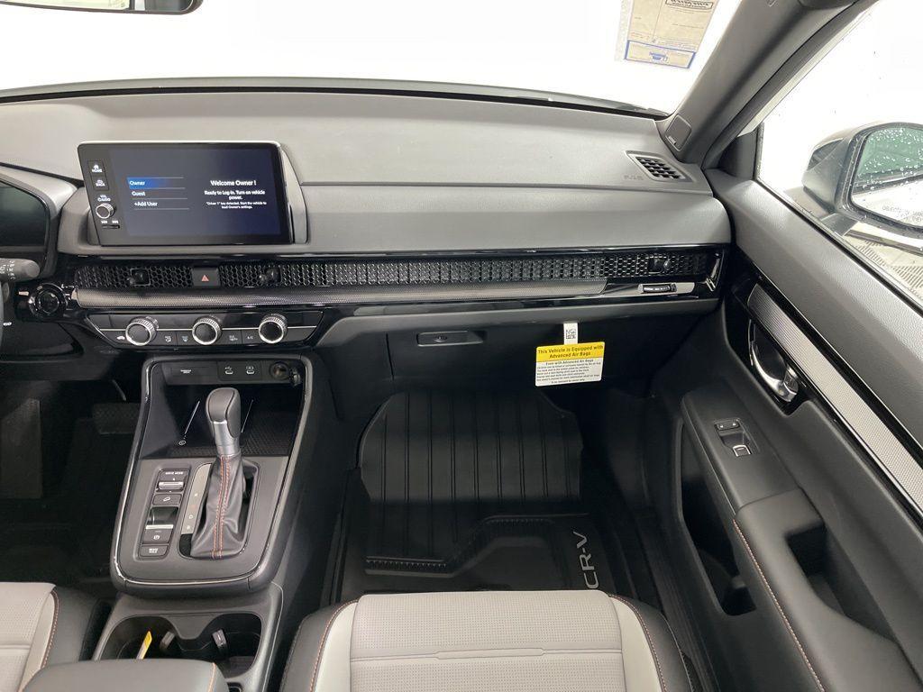 new 2026 Honda CR-V Hybrid car, priced at $44,155