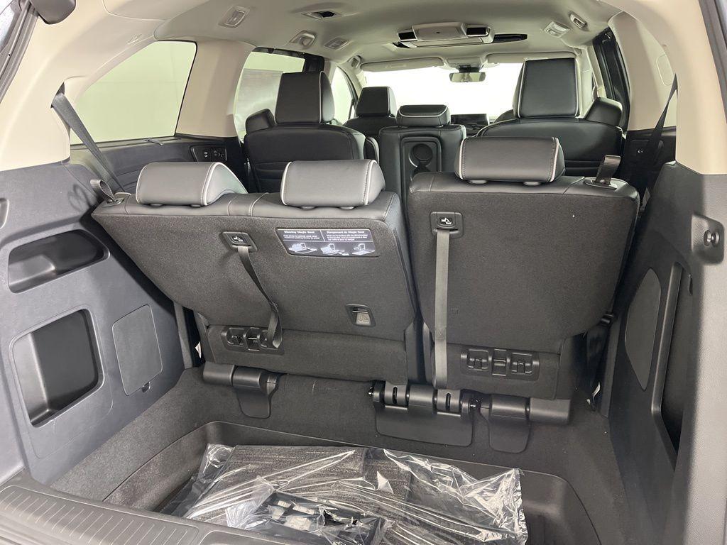 new 2025 Honda Odyssey car, priced at $46,963