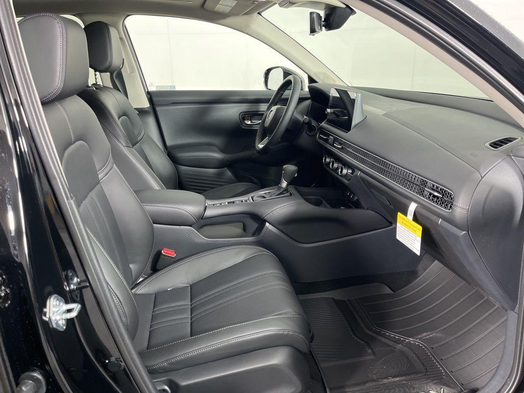 new 2026 Honda HR-V car, priced at $32,895
