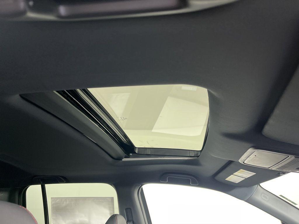new 2025 Honda Ridgeline car, priced at $50,700