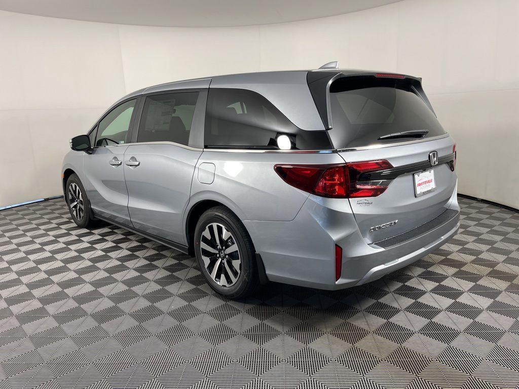 new 2026 Honda Odyssey car, priced at $44,290