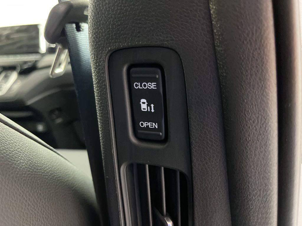 new 2026 Honda Odyssey car, priced at $44,290