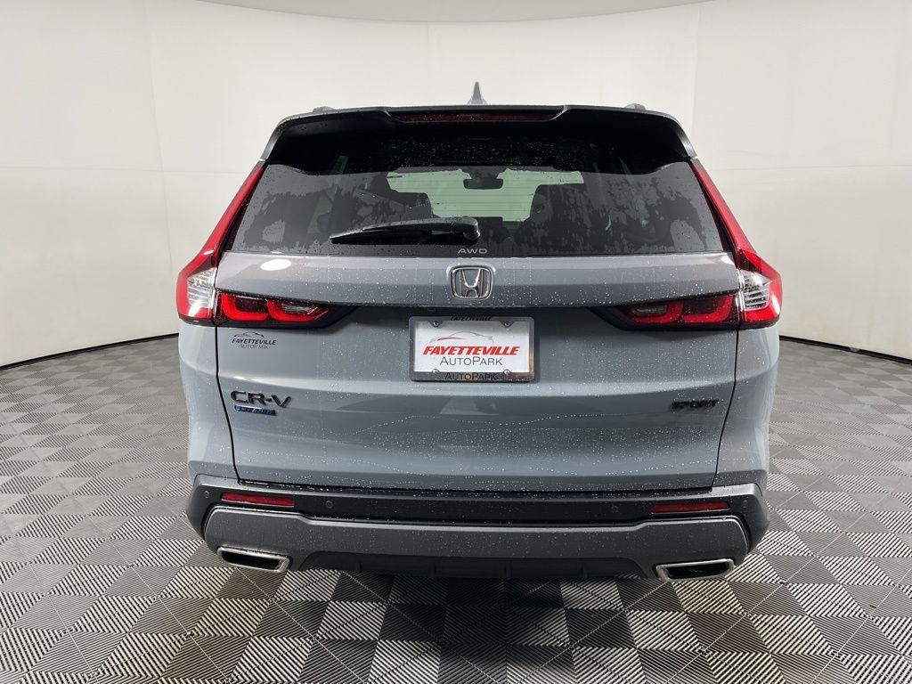 new 2026 Honda CR-V Hybrid car, priced at $42,130